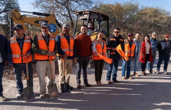 Gobierno de Encarnación de Díaz construye nueva línea de conducción de agua potable