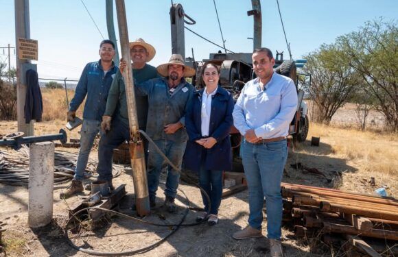 Gestiona Erika Cuevas mantenimiento a pozos de agua potable
