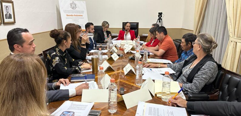 Aprueba Ayuntamiento de Encarnación de Díaz nuevo modelo policial