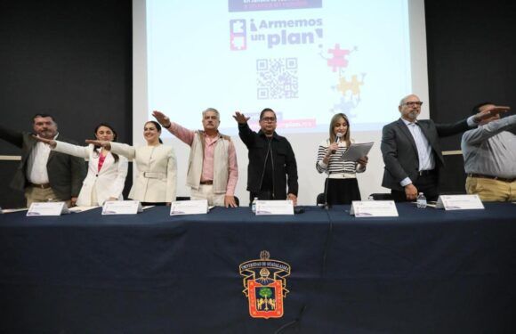 Toman protesta a miembros del Consejo de Participación y Planeación para el Desarrollo del Estado de Jalisco de la Región Altos Norte