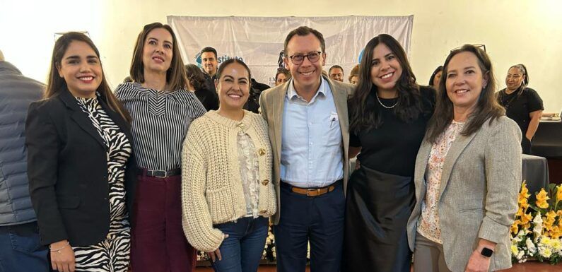 Participa Erika Cuevas en foro de participación ciudadana