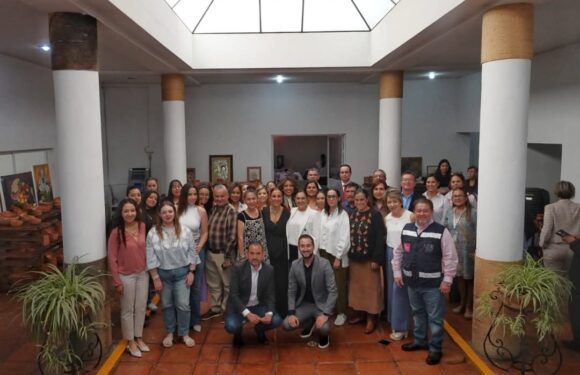 Visita Encarnación de Díaz Presidenta del DIF Jalisco