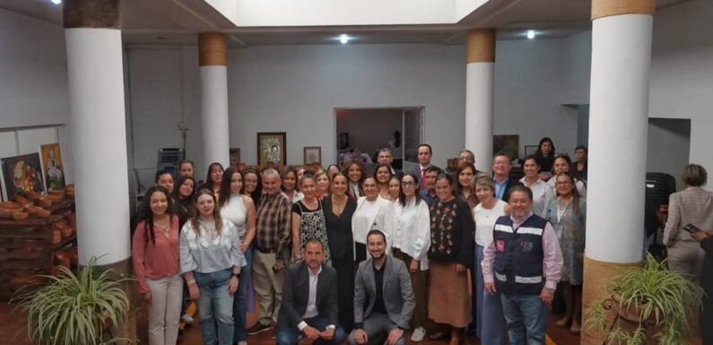 Visita Encarnación de Díaz Presidenta del DIF Jalisco