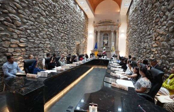 Sesiona Cabildo Infantil en Lagos de Moreno