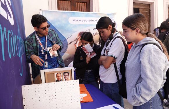 Realizan «Feria Universitaria 2025» en Encarnación de Díaz
