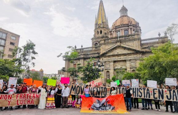 Desde la Perla Tapatía, antorchistas exigen: ¡Alto inmediato a la persecución política contra estudiantes adheridos a la FNERRR!